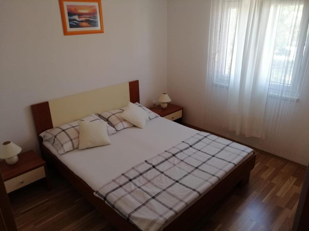 Apartments Ruzmarin Vrsi Extérieur photo