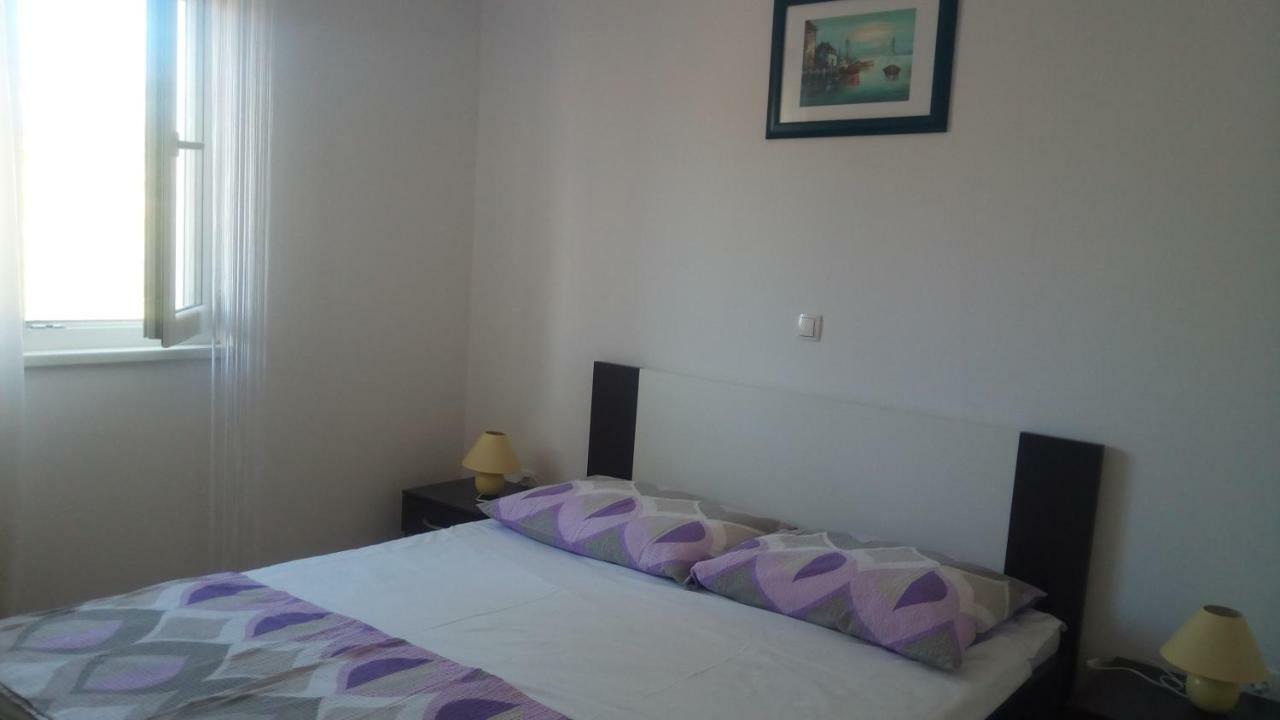 Apartments Ruzmarin Vrsi Extérieur photo