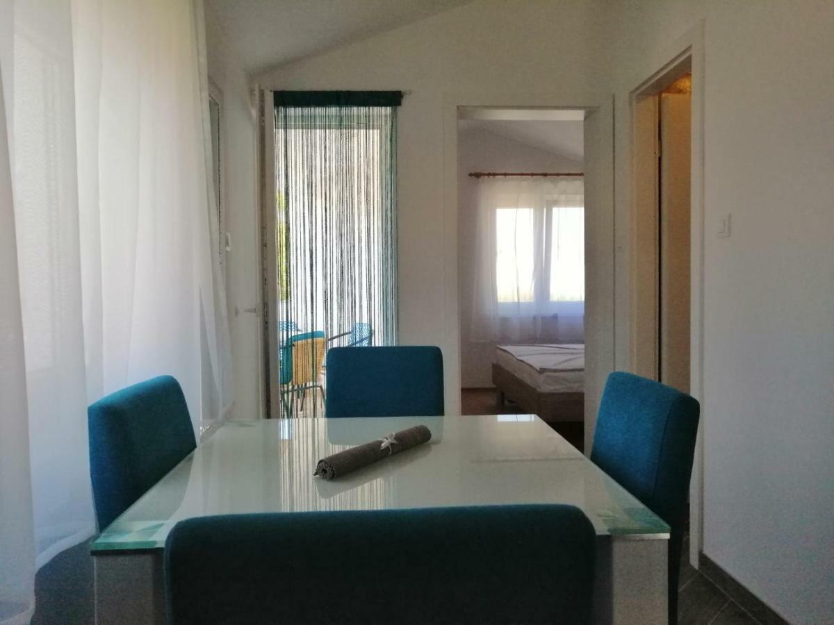Apartments Ruzmarin Vrsi Extérieur photo